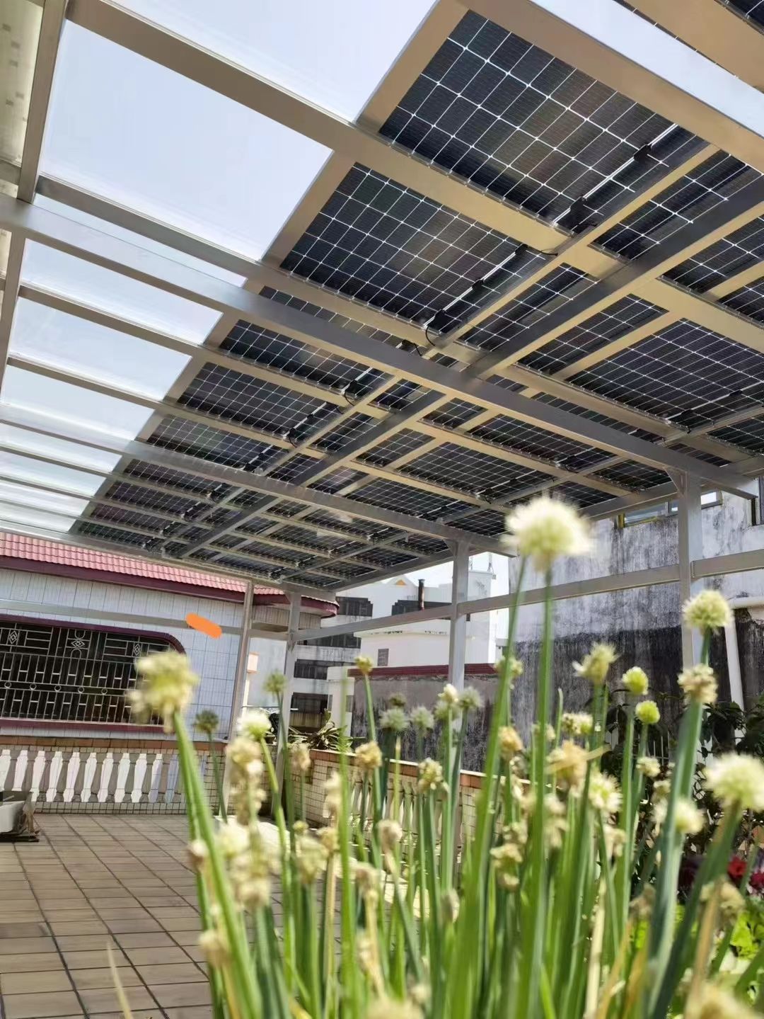 延边别墅家用屋顶太阳能发电系统安装